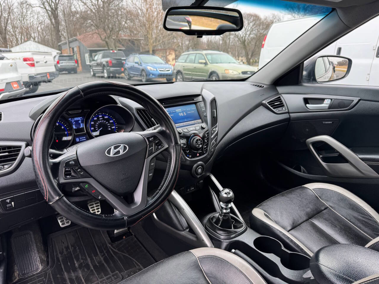 Used 2014 Hyundai Veloster Turbo image 20