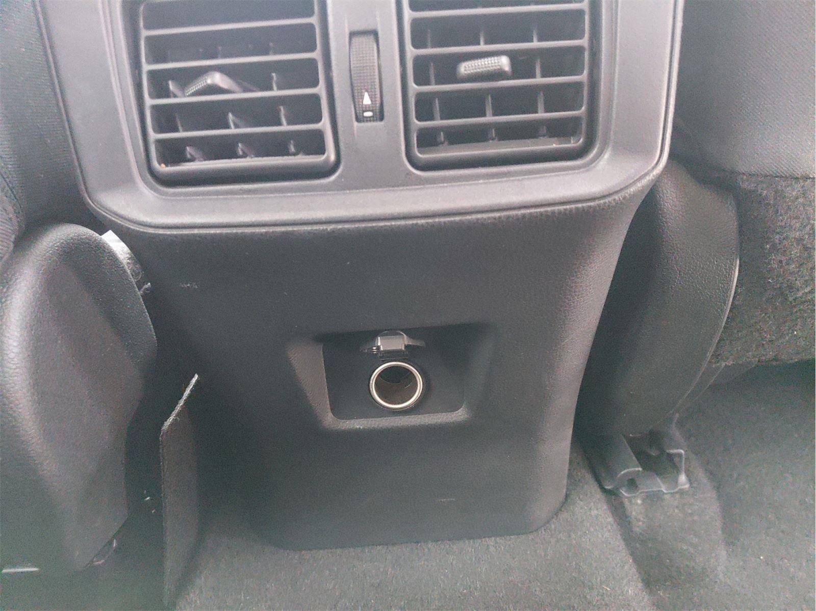 Used 2024 Toyota RAV4 LE image 20