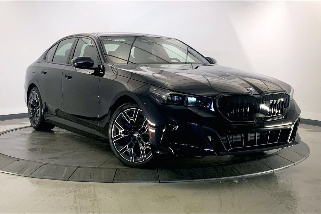 New 2027 BMW 550e xDrive AWD/4WD image 1