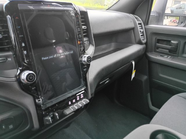 New 2026 RAM 2500 Tradesman AWD/4WD image 16