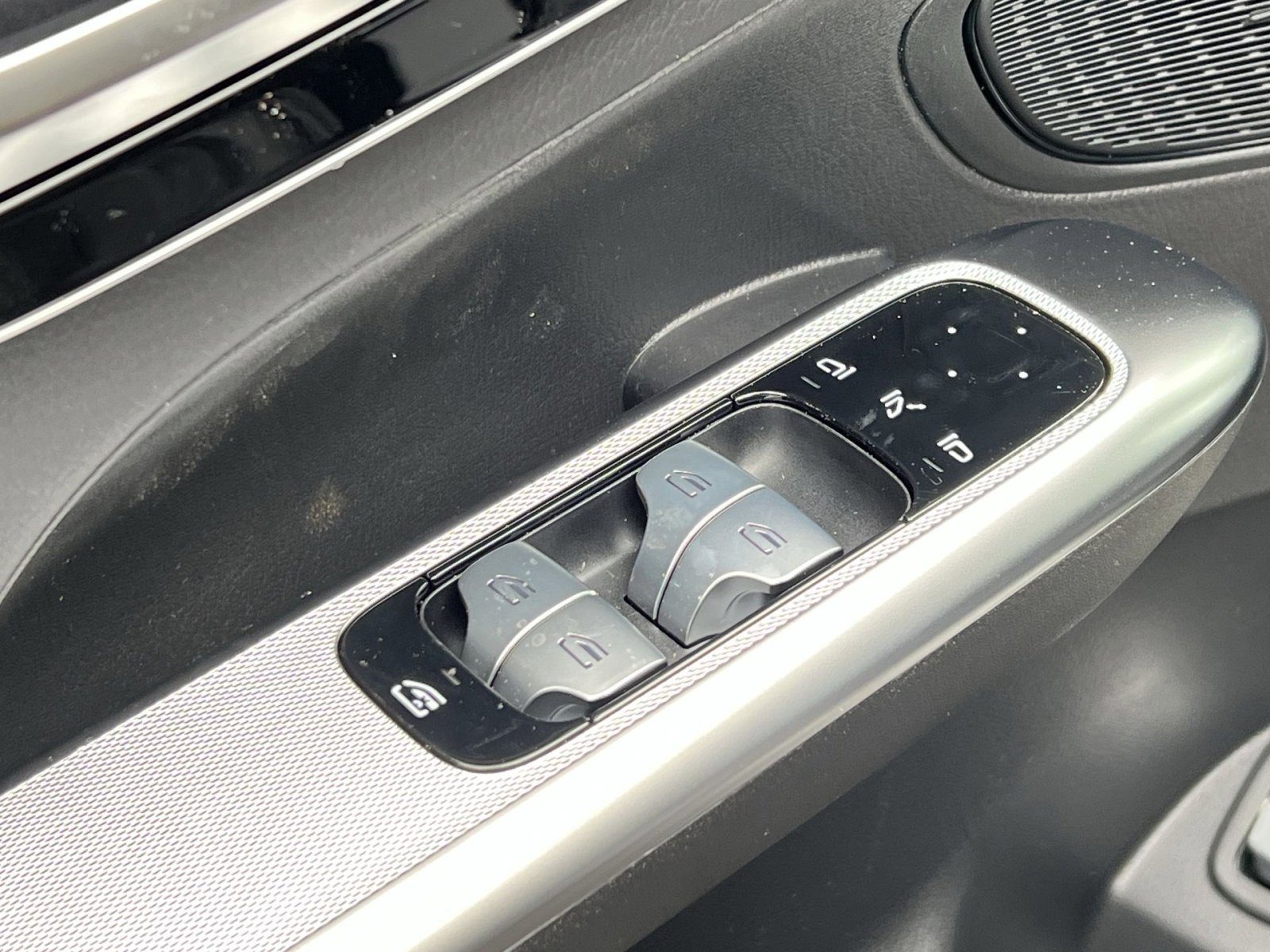 New 2026 Mercedes-Benz GLC 300 4MATIC image 13