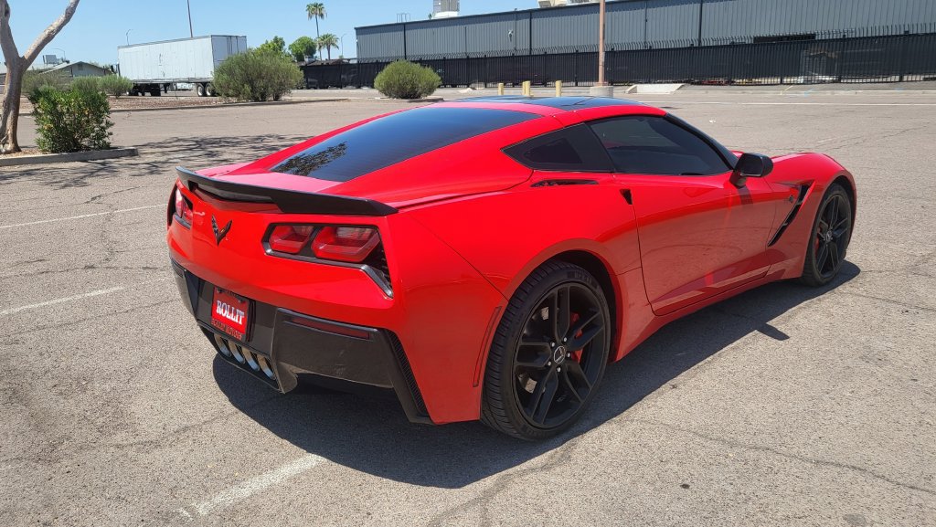 Used 2015 Chevrolet Corvette Stingray Coupe w/ 3LT Preferred Equipment Group RWD image 11