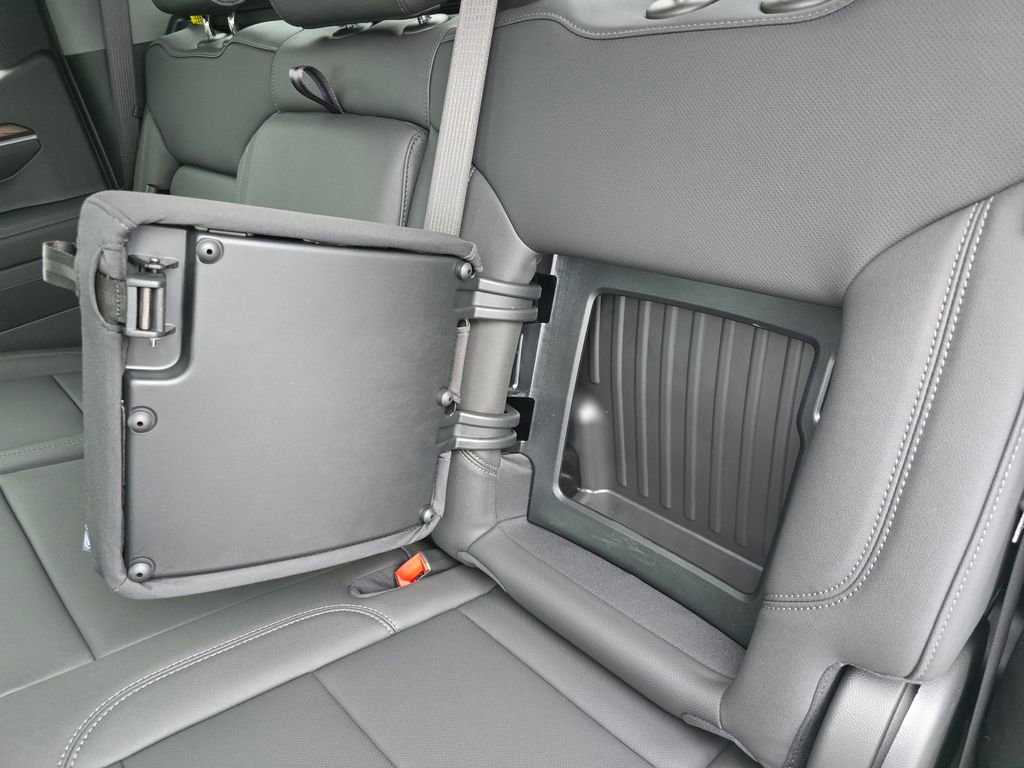 New 2026 GMC Sierra 1500 SLT w/ SLT Premium Plus Package image 11