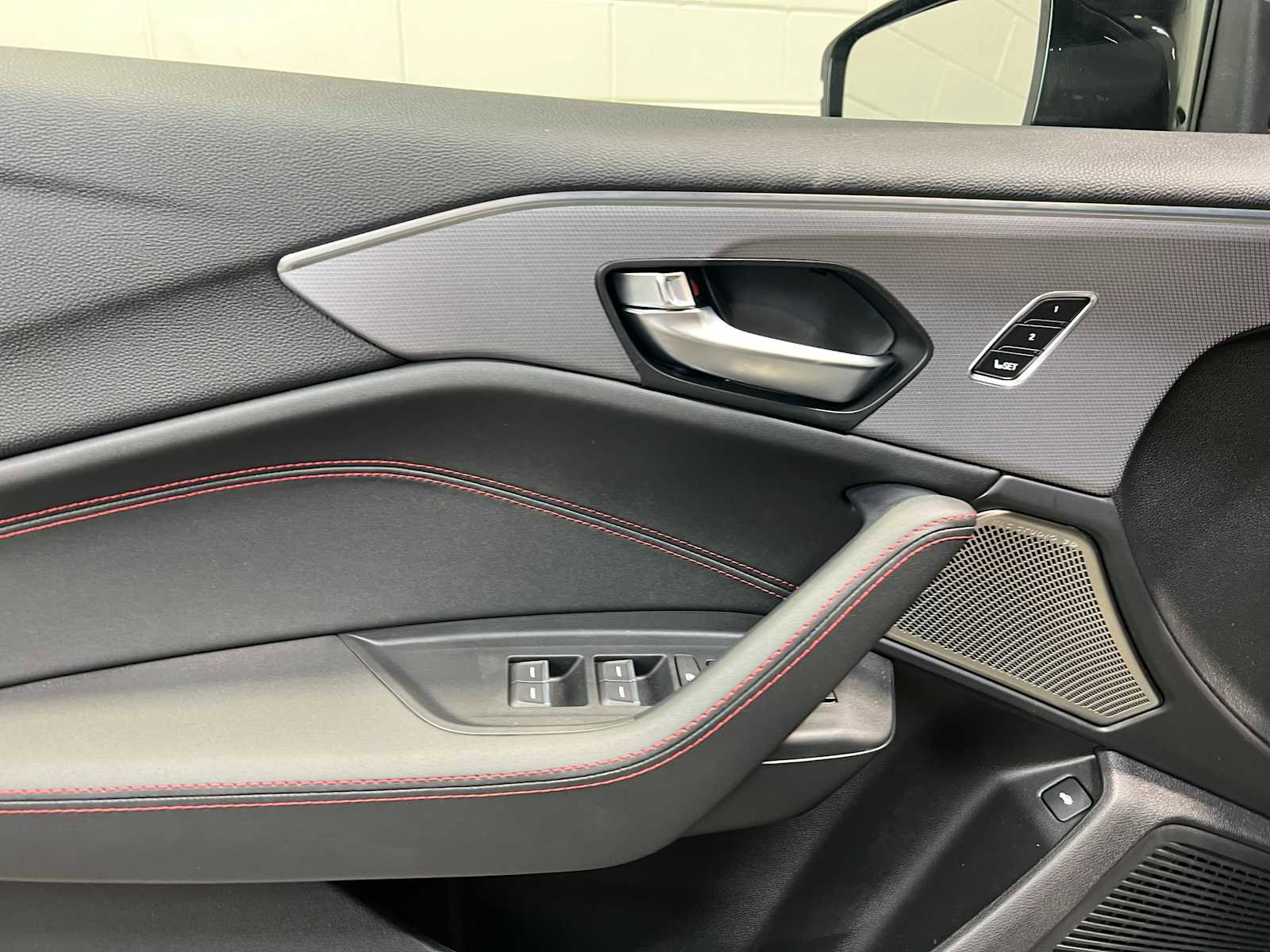 New 2025 Acura TLX SH-AWD w/ A-SPEC Pkg image 9