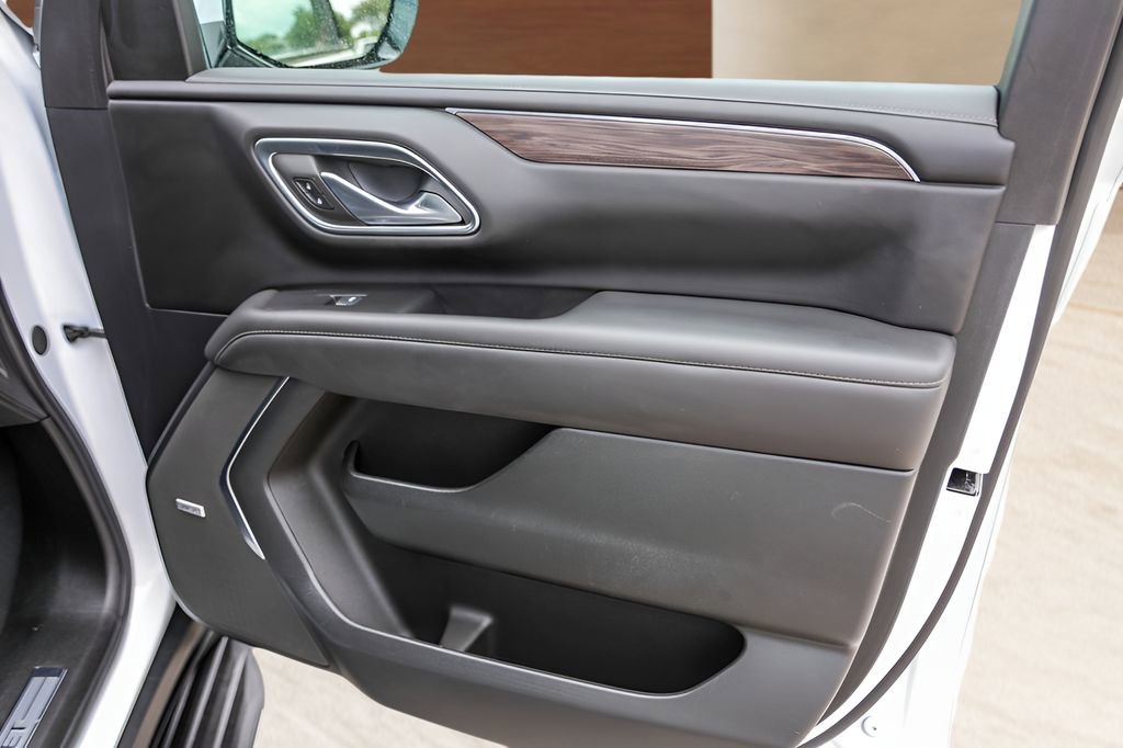 Used 2024 Chevrolet Tahoe LT AWD/4WD image 30