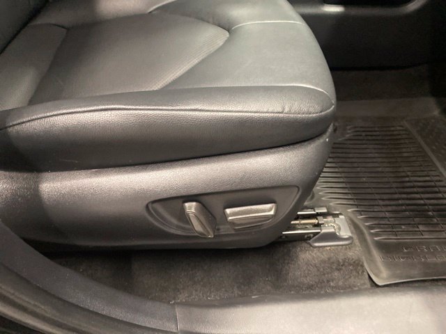 Used 2024 Toyota Grand Highlander AWD image 17