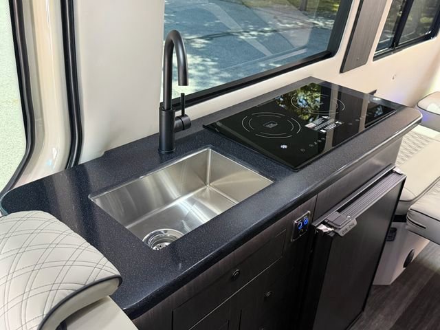 New 2025 Mercedes-Benz Sprinter 3500 image 34