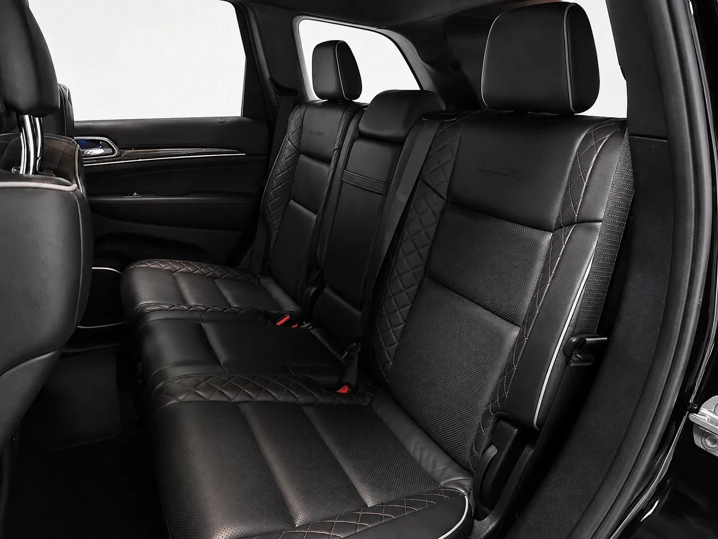 Used 2019 Jeep Grand Cherokee Summit AWD/4WD image 15
