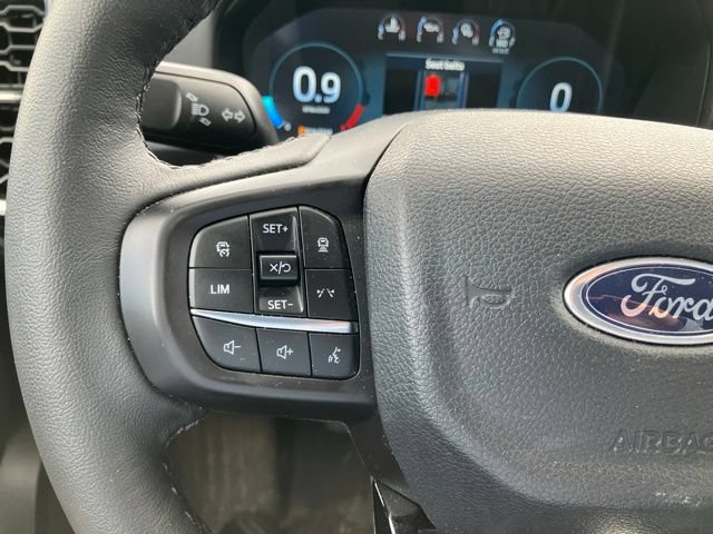 Used 2025 Ford Ranger Lariat w/ FX4 Off-Road Package AWD/4WD image 12