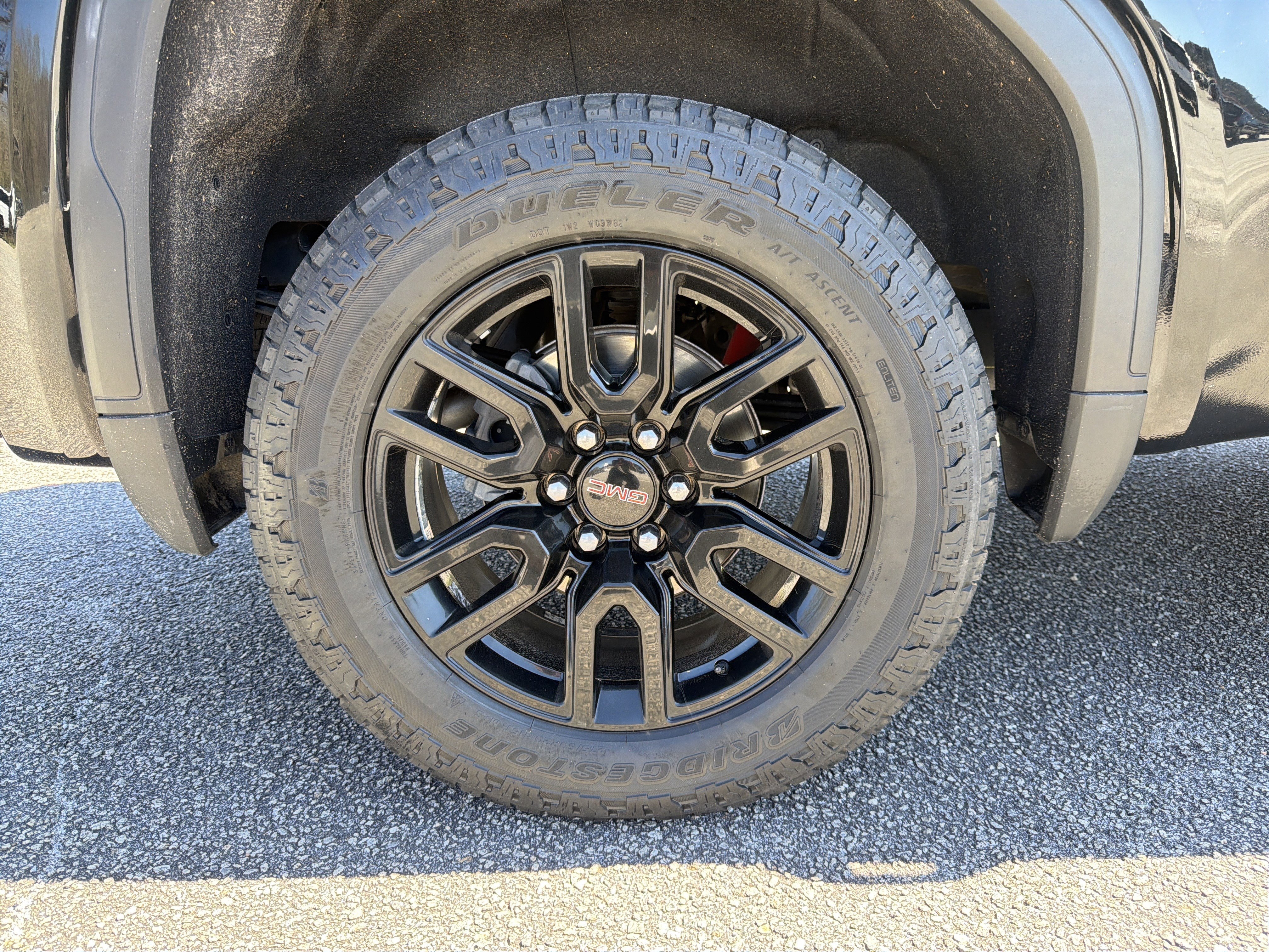 Used 2021 GMC Sierra 1500 Elevation w/ Preferred Package image 19