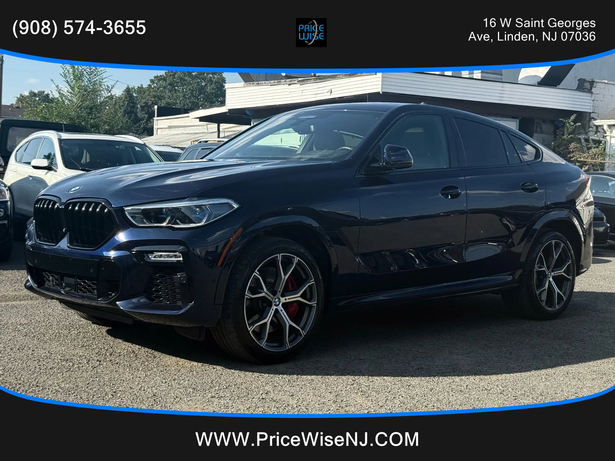 Used 2021 BMW X6 M50i w/ Executive Package image 3