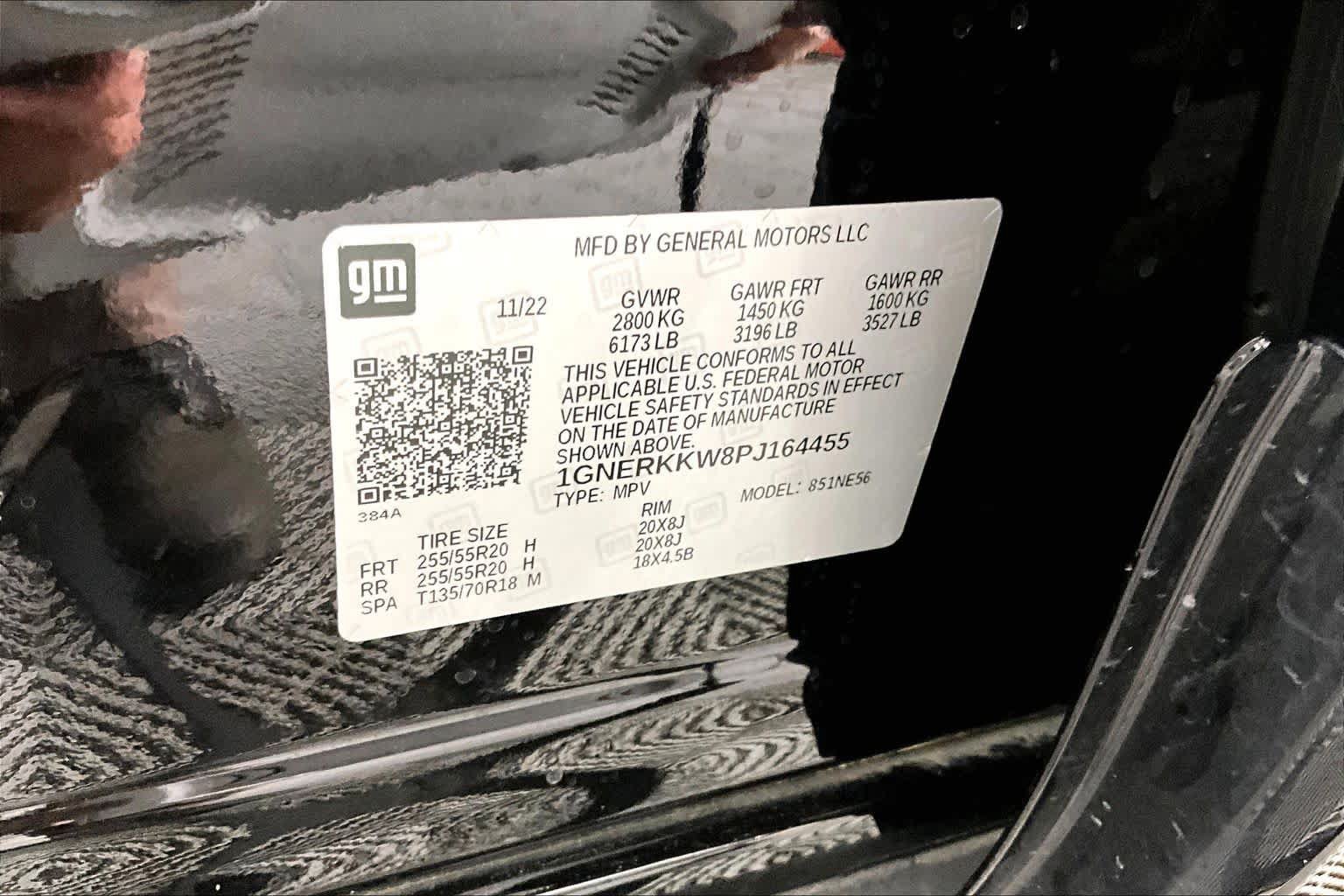 Used 2023 Chevrolet Traverse Premier w/ Redline Edition FWD image 33