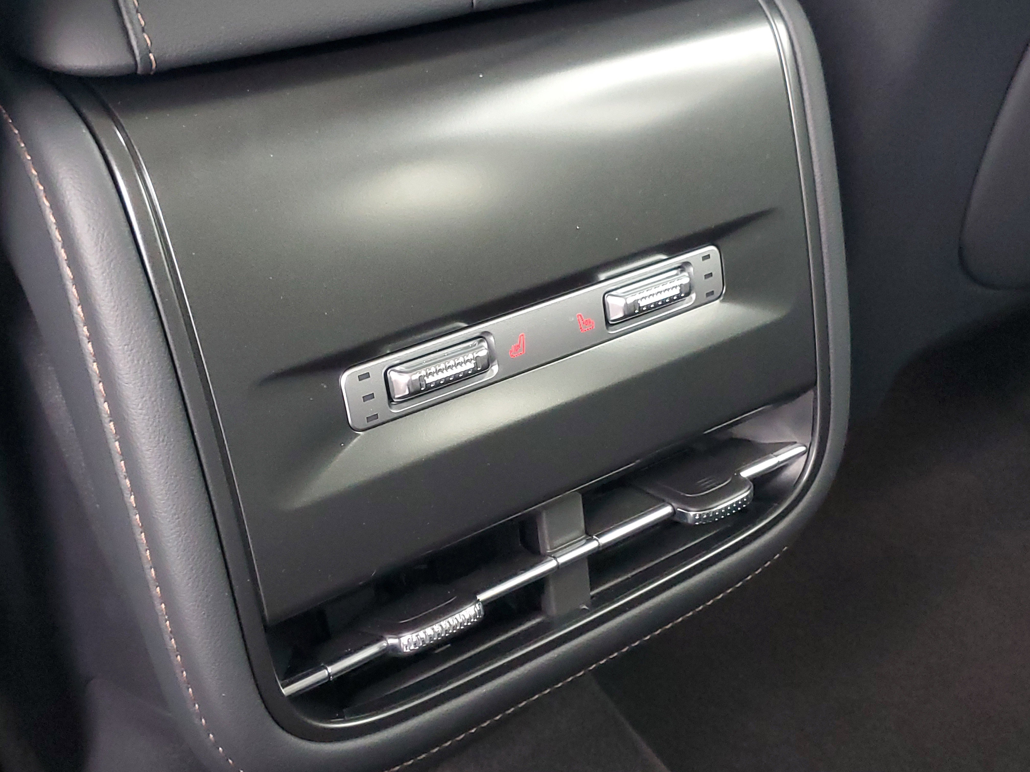 New 2026 Lincoln Nautilus Premier w/ Equipment Group 102A image 30