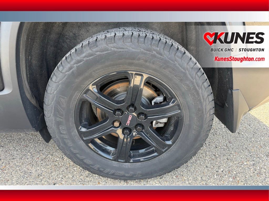 Used 2020 GMC Acadia AT4 w/ Driver Alert Package II image 16