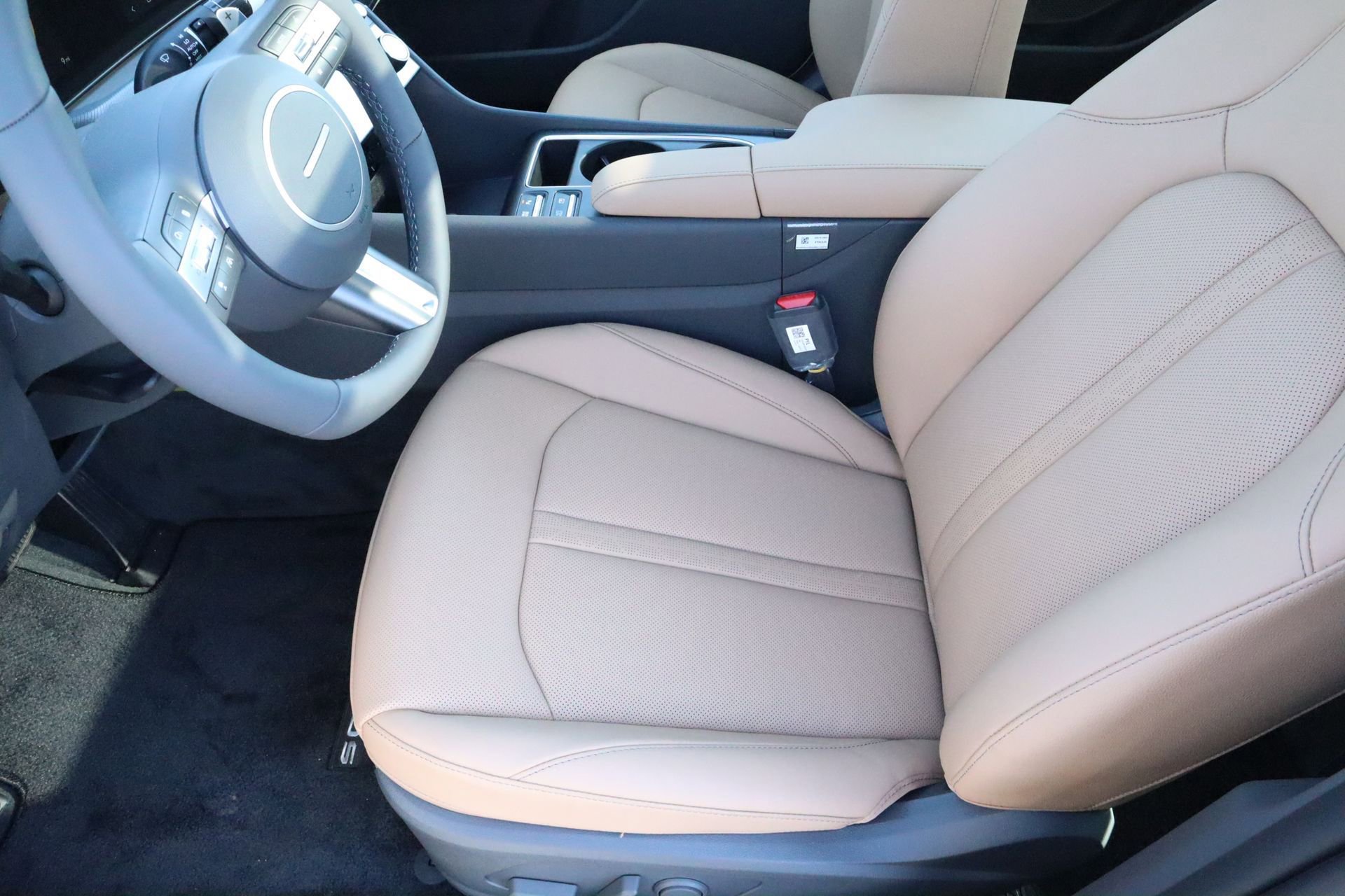 New 2026 Hyundai Sonata Limited FWD image 16