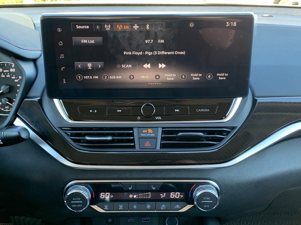 New 2025 Nissan Altima 2.5 SR image 12