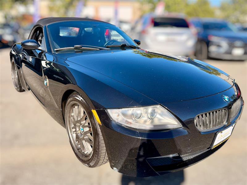 Used 2006 BMW Z4 3.0si RWD image 4