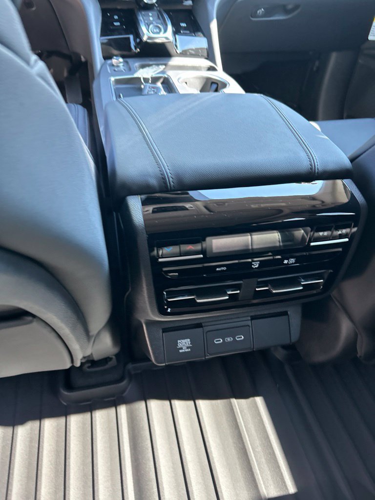 New 2026 Acura MDX SH-AWD image 22