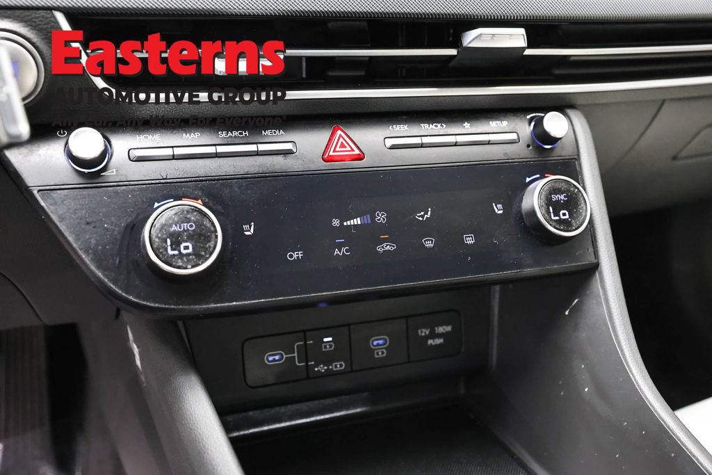 Used 2025 Hyundai Sonata SEL FWD image 20