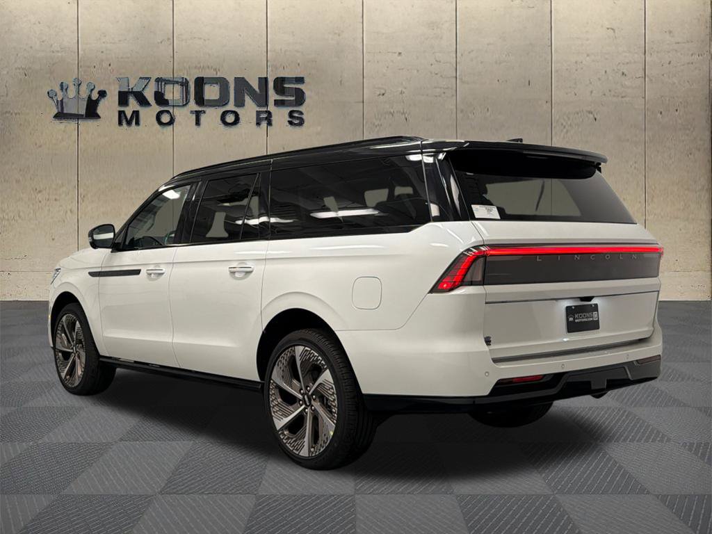 New 2027 Lincoln Navigator L Black Label w/ Black Label Special Edition AWD/4WD image 6