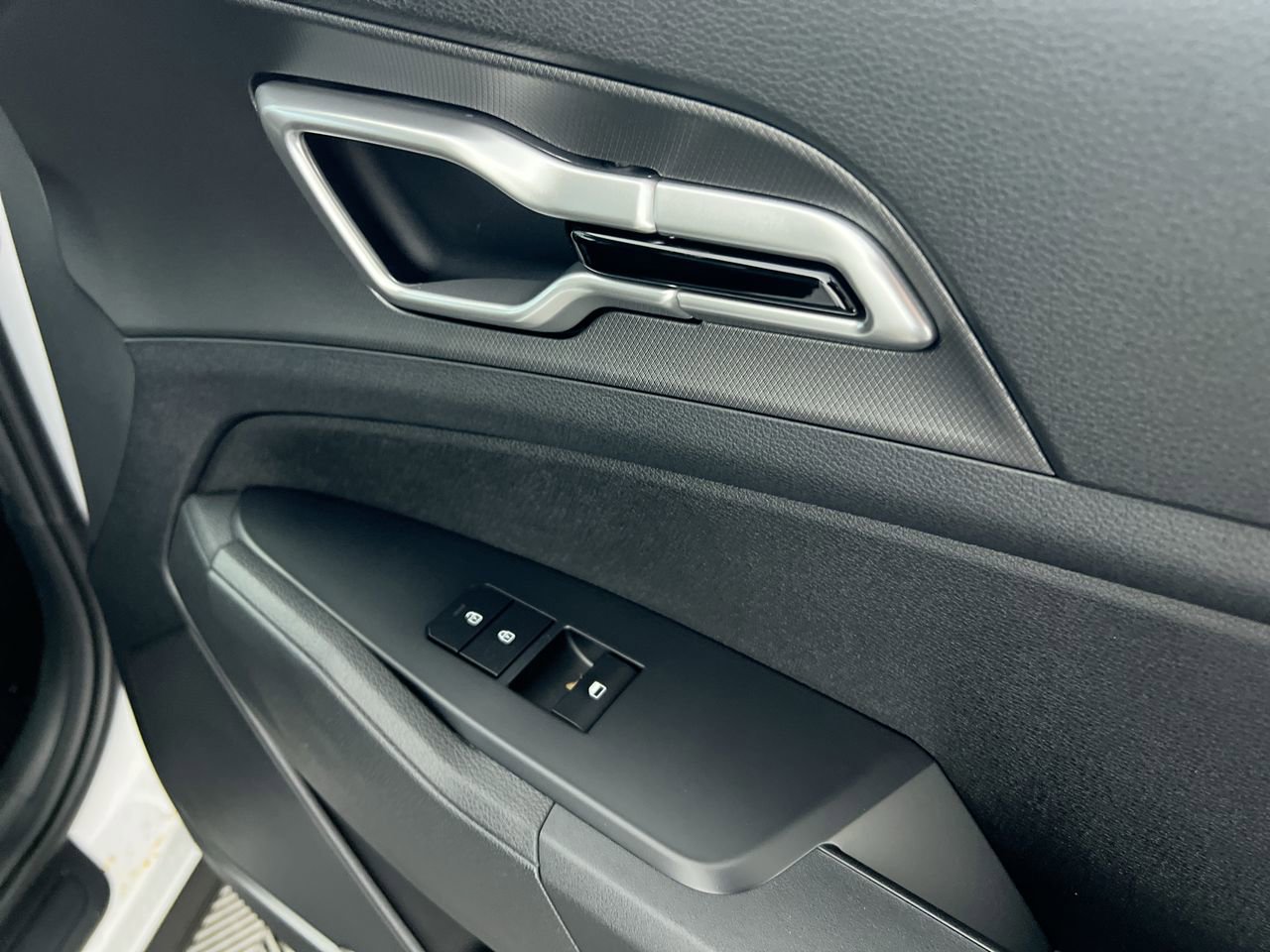New 2026 Kia Sportage LX image 30