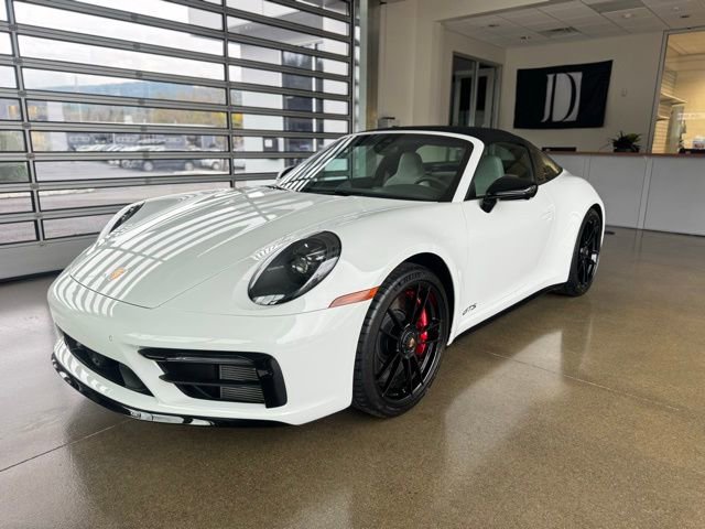 Used 2023 Porsche 911 Targa 4 GTS image 4