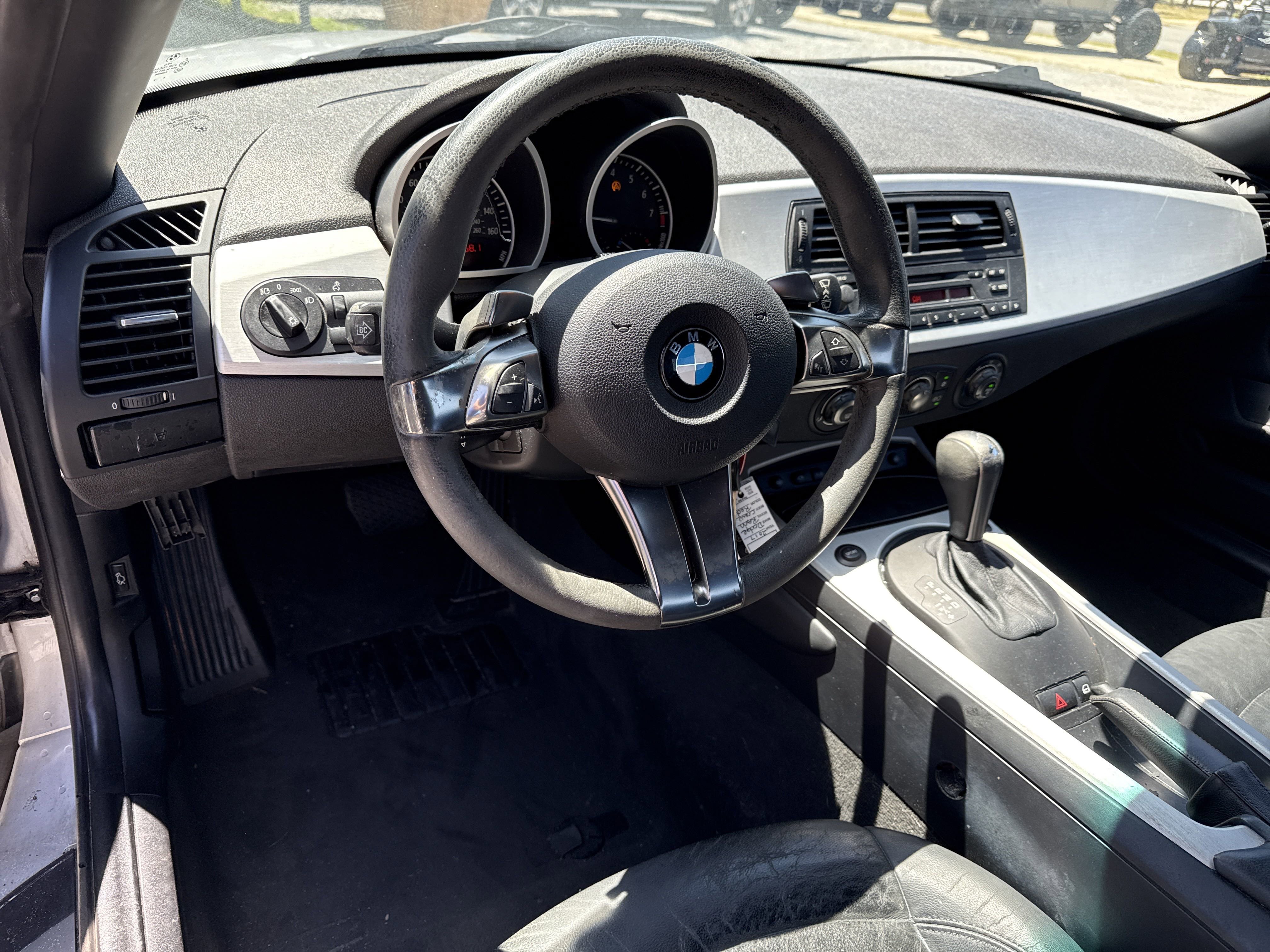 Used 2008 BMW Z4 3.0i w/ Premium Pkg image 10