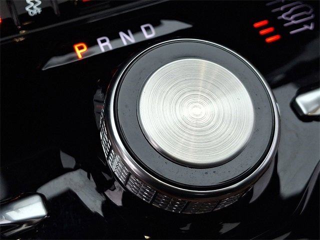 Used 2022 Jeep Grand Wagoneer Series III w/ Rear Seat Video Group 1 image 14