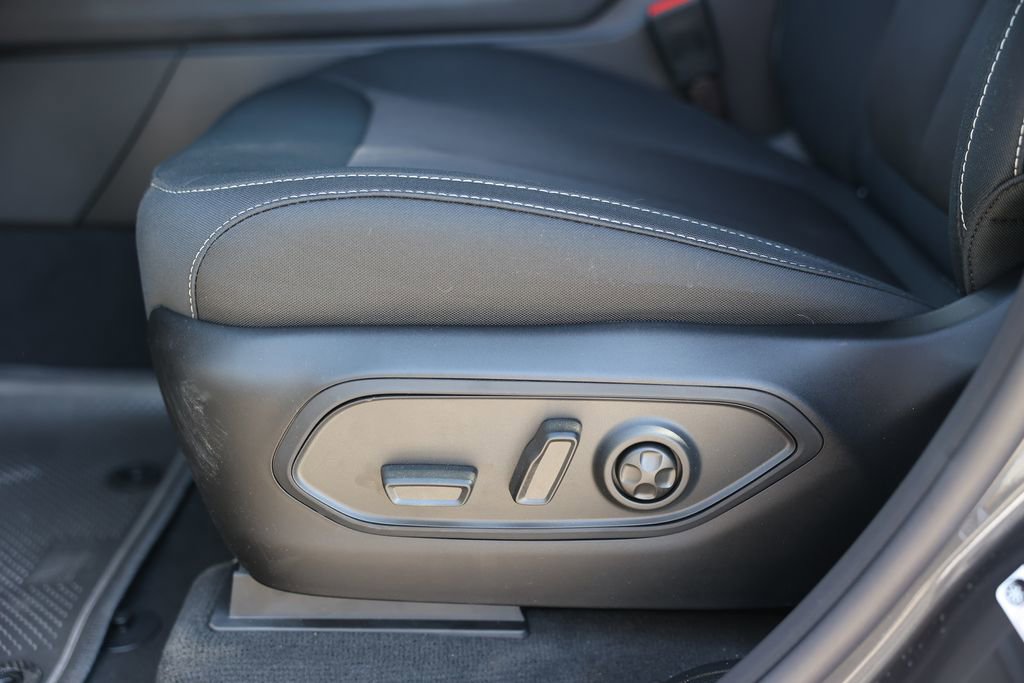 New 2025 Jeep Grand Cherokee Laredo w/ MOPAR Finishing Package image 20