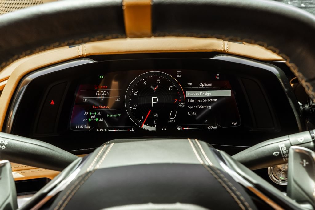 Used 2022 Chevrolet Corvette Stingray Premium Cpe w/ Z51 Performance Package RWD image 13