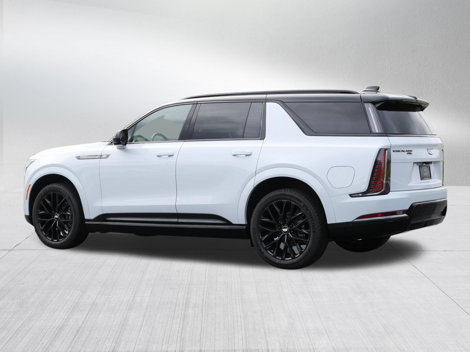 New 2026 Cadillac Escalade IQL Sport 2 w/ LPO, ONYX Package AWD/4WD image 5
