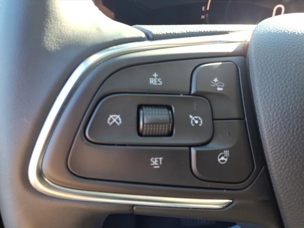 Used 2025 Buick Encore GX Sport Touring w/ Comfort Package image 19