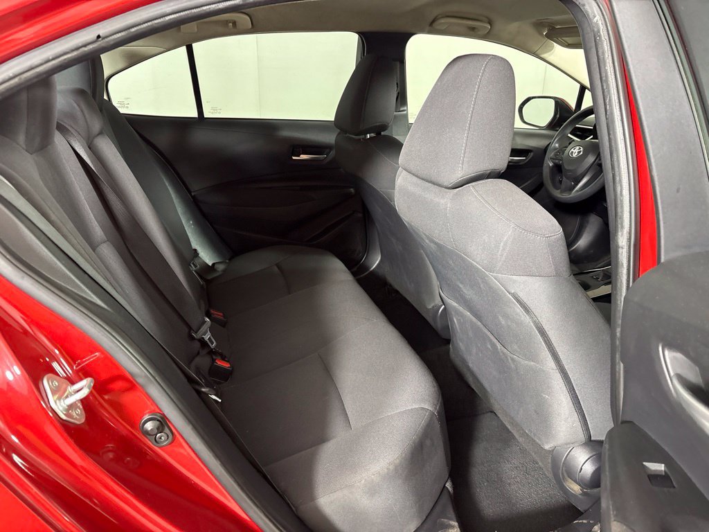Used 2020 Toyota Corolla LE w/ Carpet Mat Package (TMS) FWD image 17