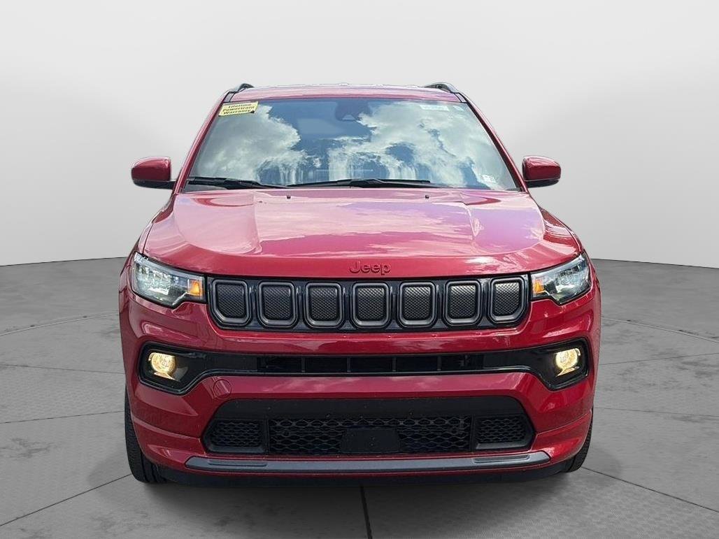 Used 2022 Jeep Compass Limited AWD/4WD image 2