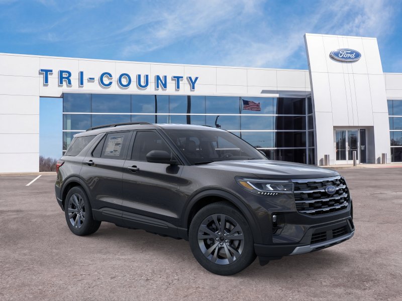 New 2026 Ford Explorer Active w/ Active Comfort Package AWD/4WD image 7
