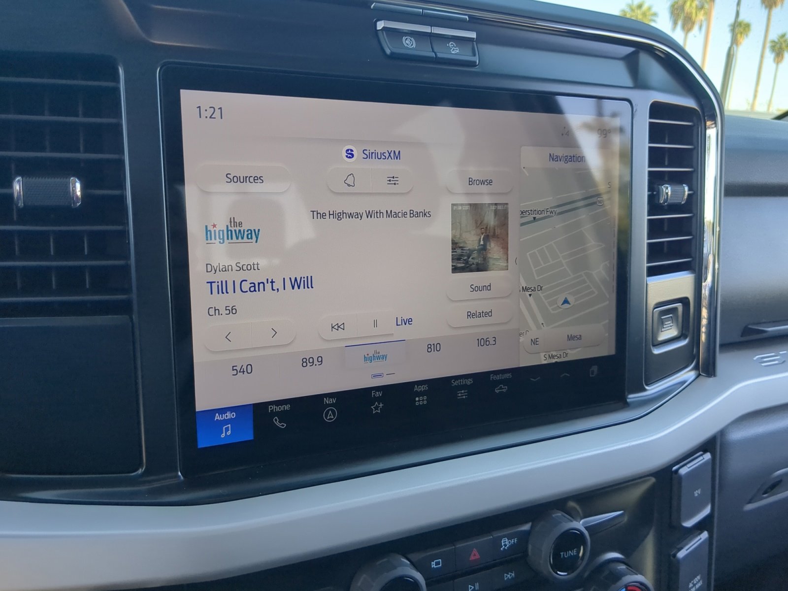 New 2026 Ford F350 XLT w/ XLT Premium Package AWD/4WD image 12