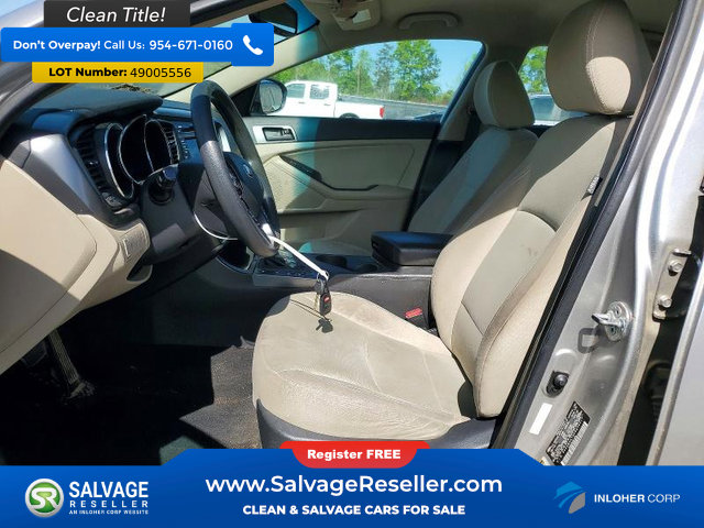 Used 2013 Kia Optima LX w/ Convenience Plus Pkg image 9