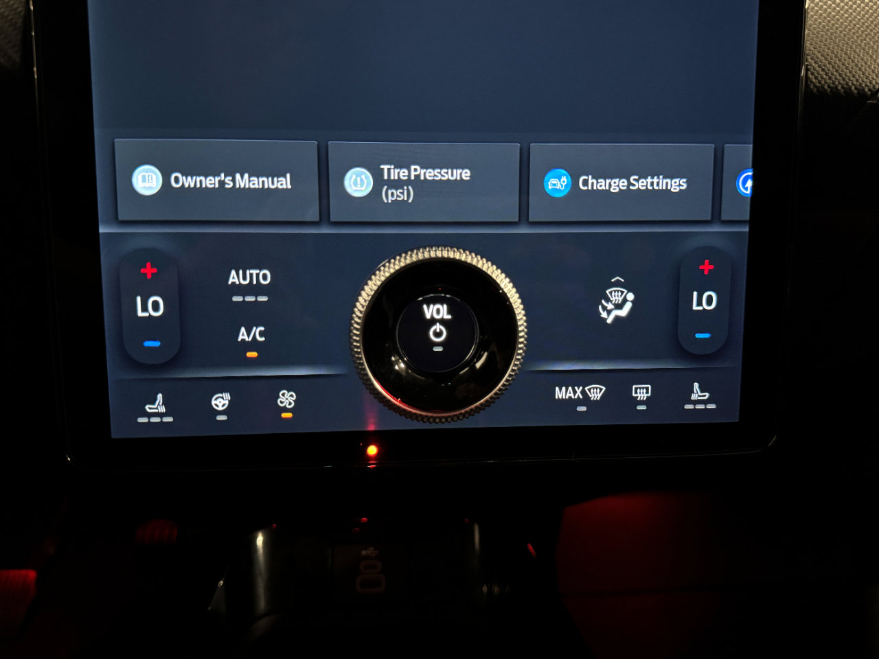 Used 2025 Ford Mustang Mach-E Premium image 35