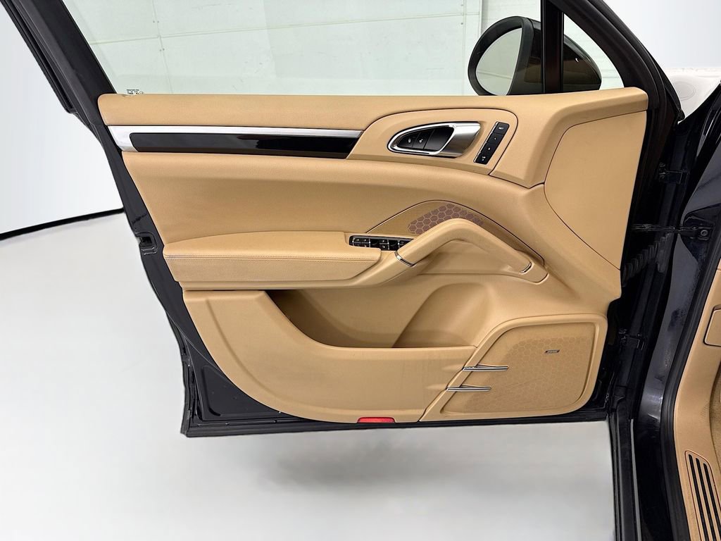 Used 2014 Porsche Cayenne Diesel image 22