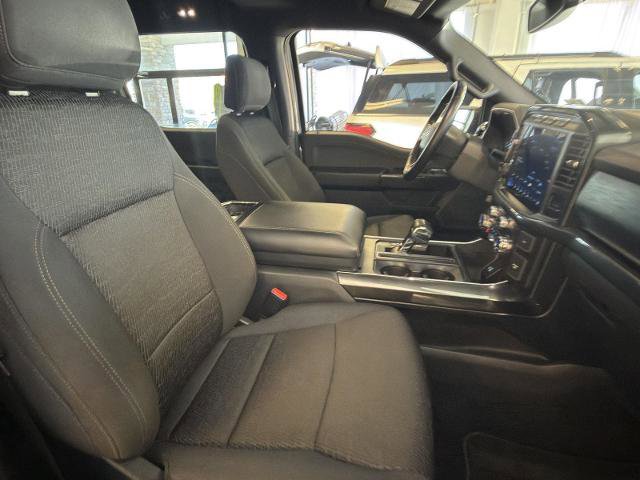 Certified 2021 Ford F150 XLT w/ Equipment Group 302A High image 19