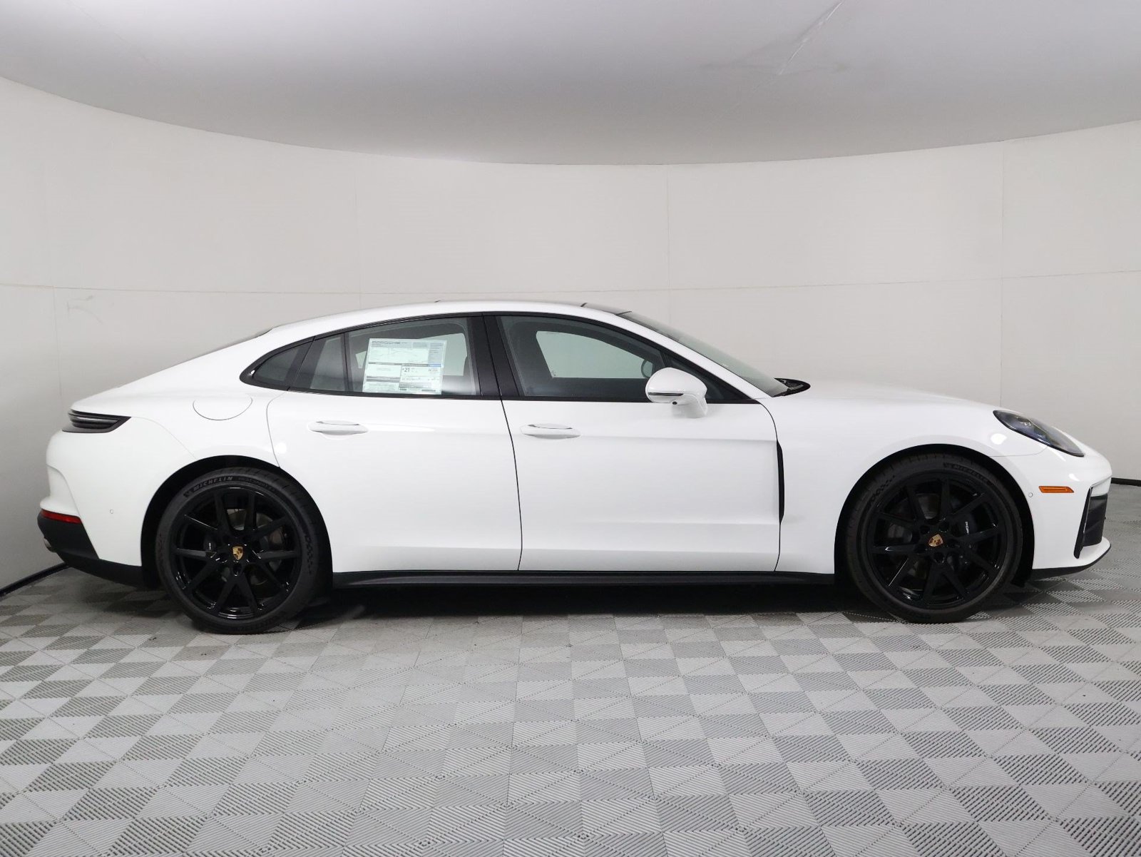 New 2026 Porsche Panamera RWD image 8