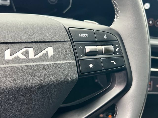 Certified 2025 Kia EV6 Light w/ Light LR Technology Package AWD/4WD image 23