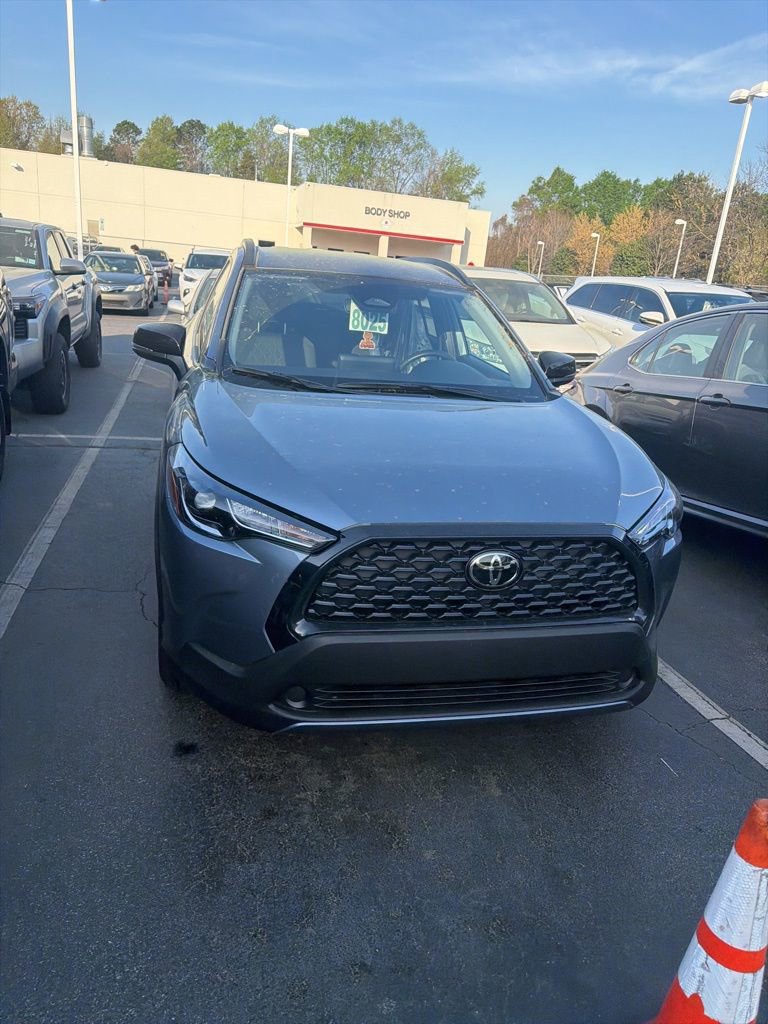 Used 2025 Toyota Corolla Cross LE