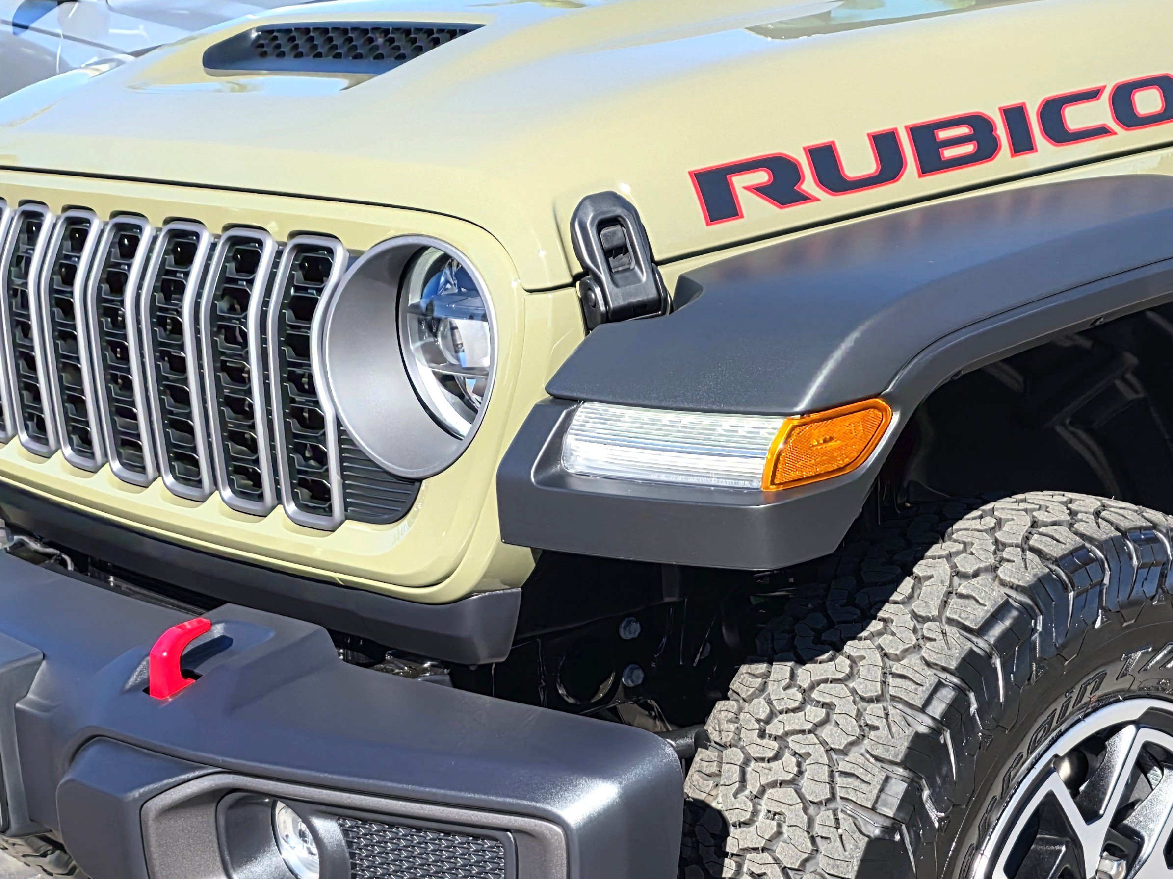 New 2026 Jeep Wrangler Unlimited Rubicon w/ Safety Group AWD/4WD image 8