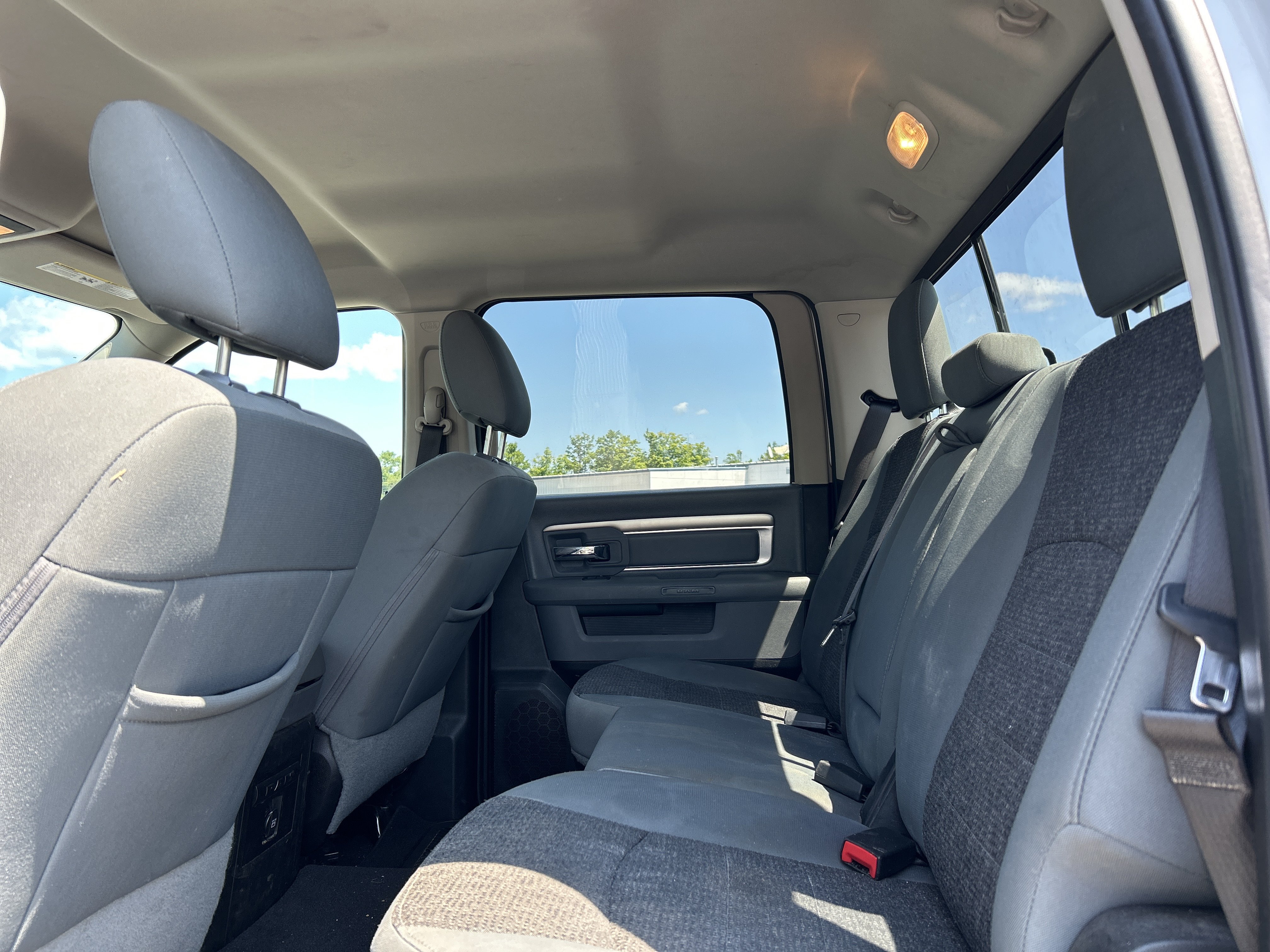 Used 2019 RAM 1500 Big Horn AWD/4WD image 11