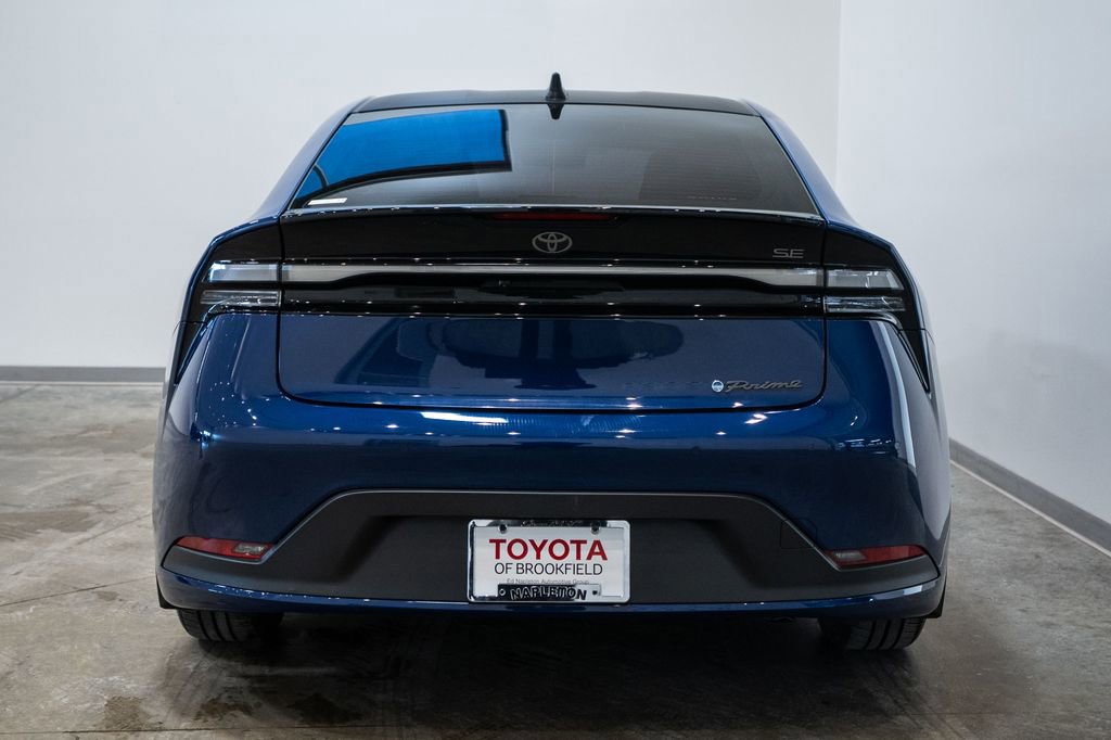 Certified 2024 Toyota Prius Prime SE image 4