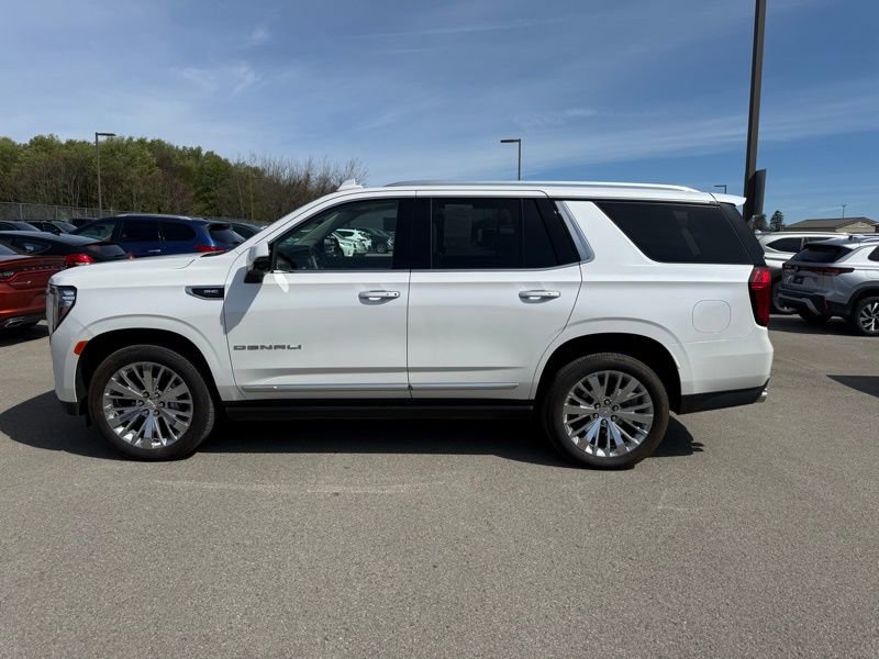 Used 2021 GMC Yukon Denali w/ Denali Premium Package AWD/4WD image 9