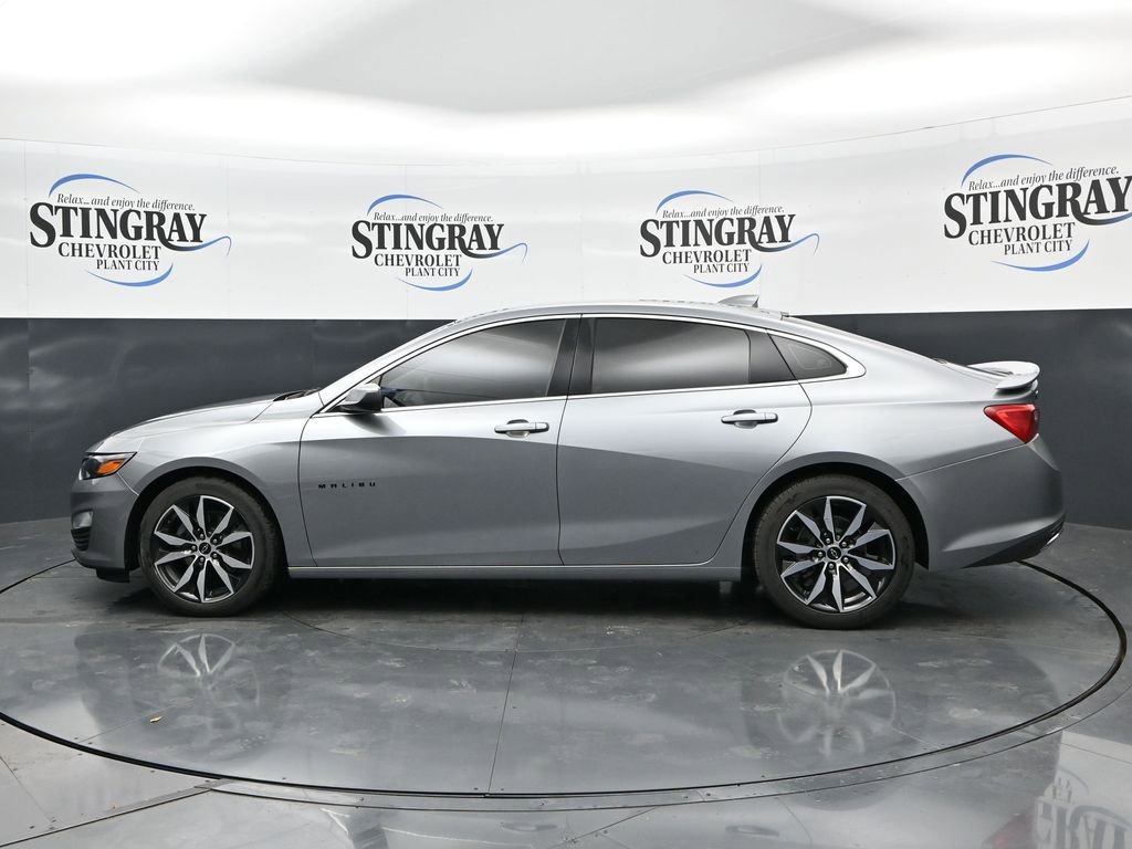 Used 2023 Chevrolet Malibu RS w/ Driver Confidence Package FWD image 4