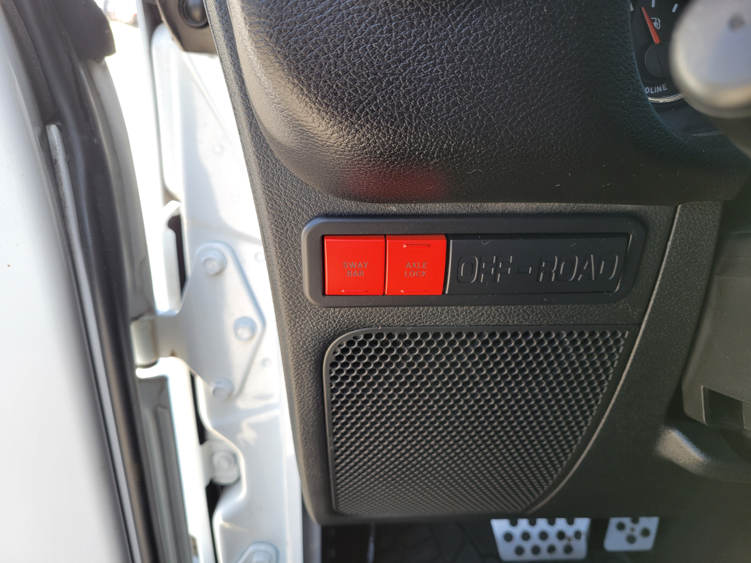 Used 2016 Jeep Wrangler Unlimited Rubicon AWD/4WD image 24