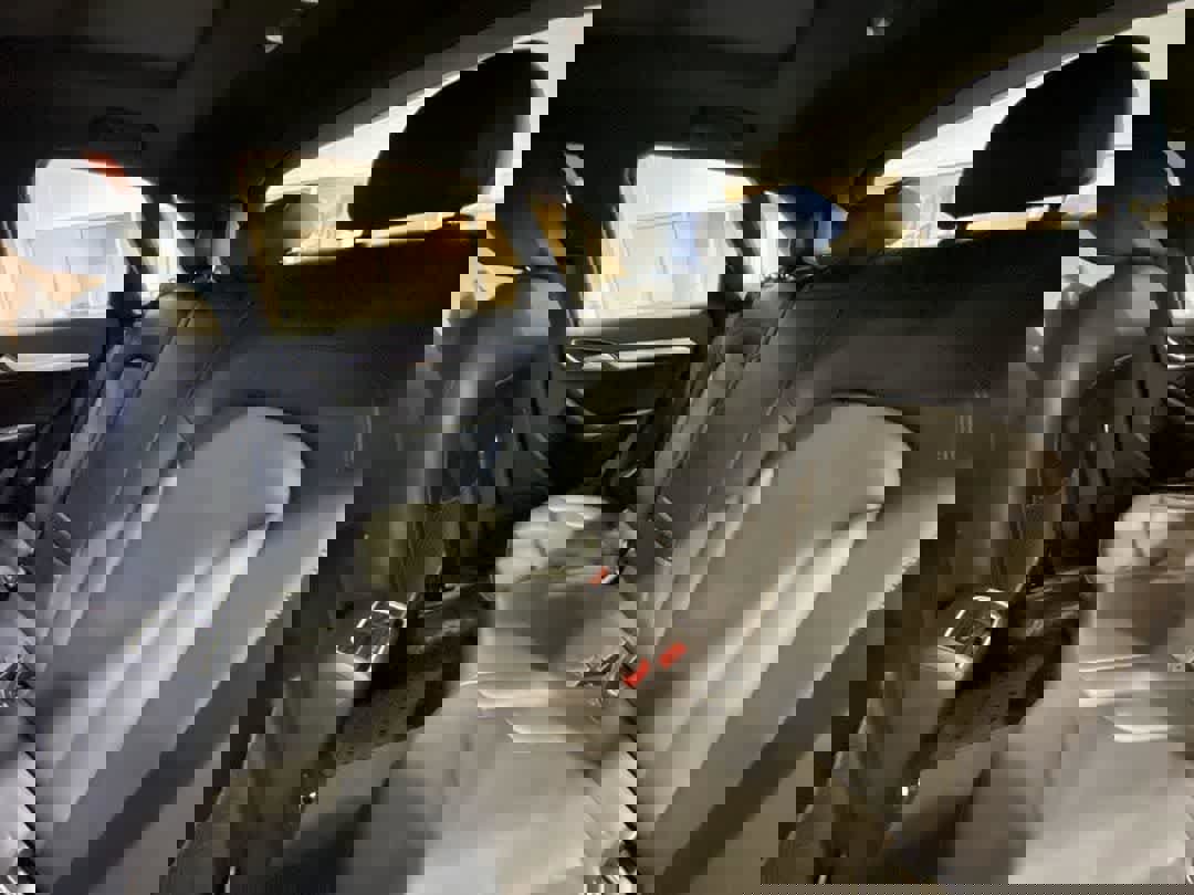 Used 2018 Audi Q3 2.0T Premium Plus w/ Premium Plus Package image 25